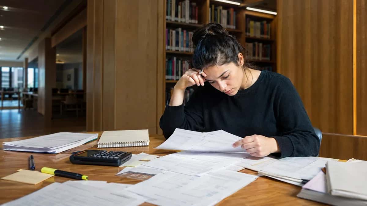 What to Study First When Real Estate Contract Questions Feel Familiar but Still Break in Practice